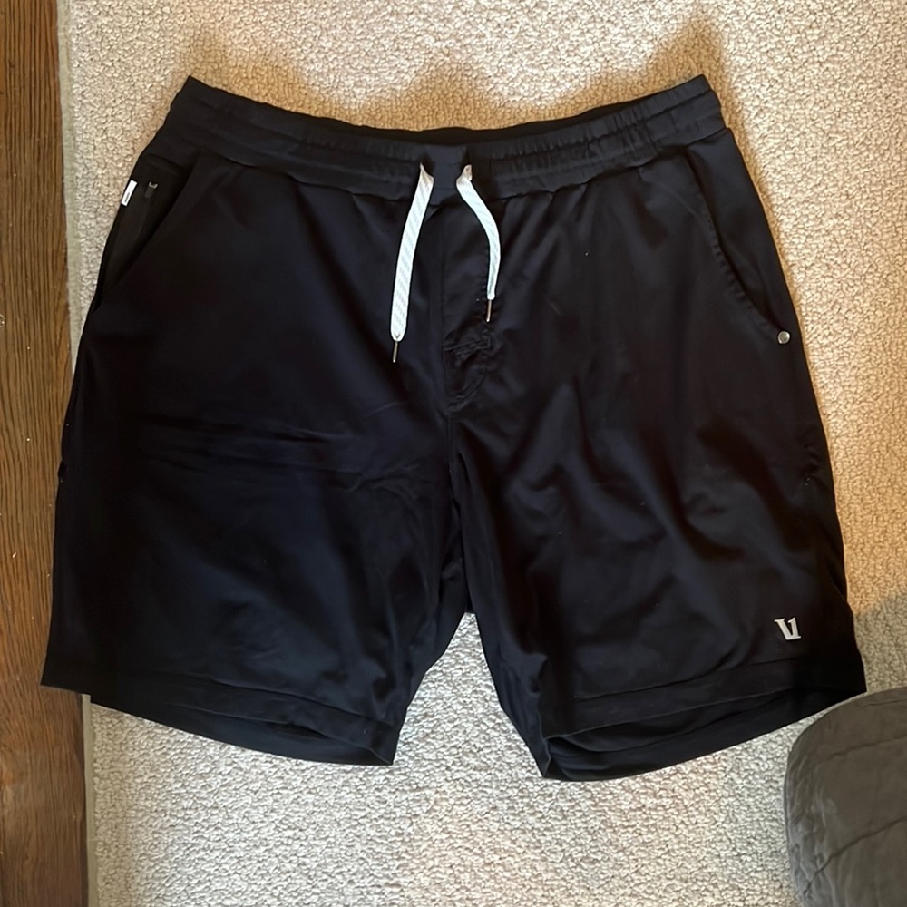 Vuori Ponto Shorts Mens XL Black